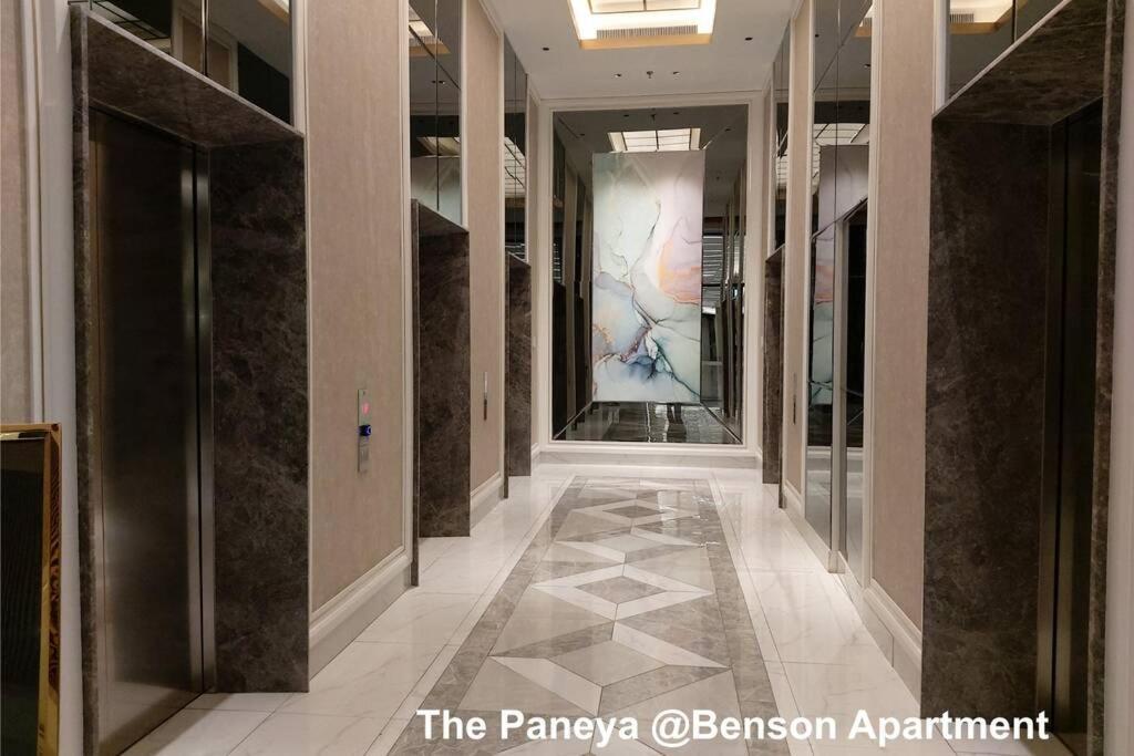 The Paneya @Benson Apartment スラバヤ エクステリア 写真