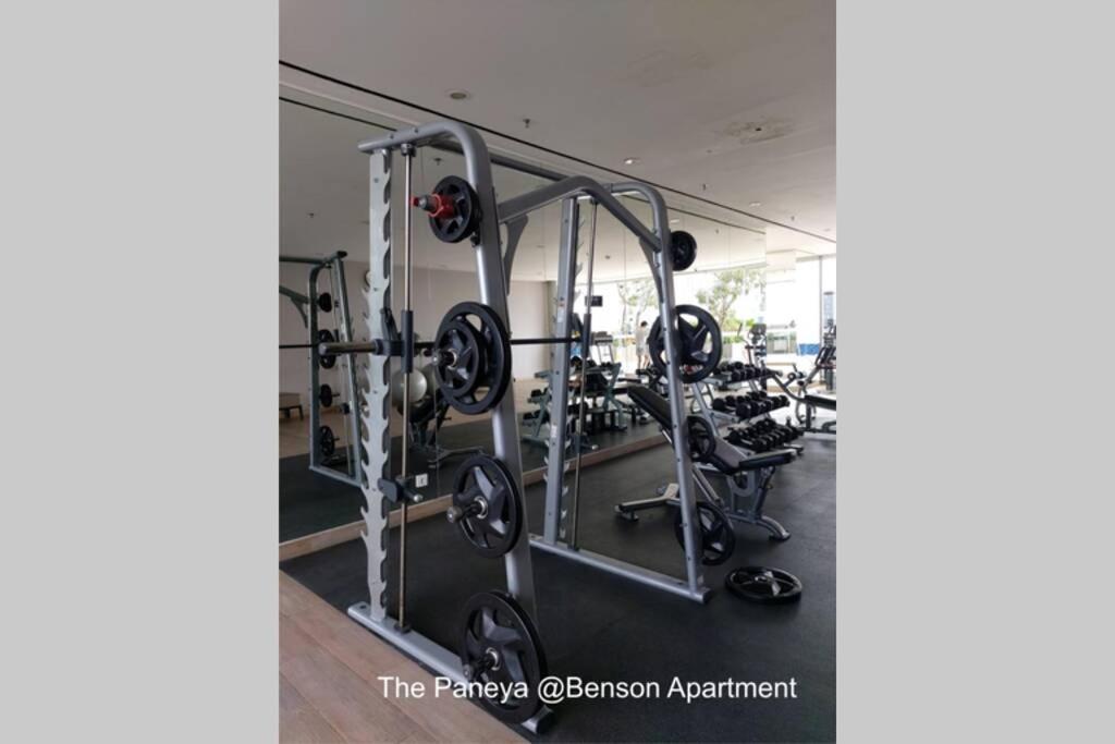 The Paneya @Benson Apartment スラバヤ エクステリア 写真